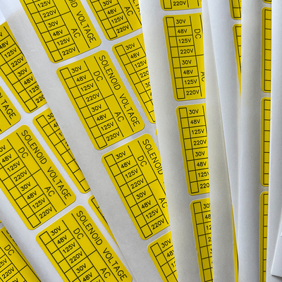 Niestandardowe drukowanie etykiet winylowych Naklejka Papier syntetyczny, Die Cut Vinyl Sticker
