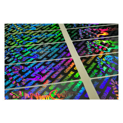Zabezpieczające przed podróbkami złote i srebrne naklejki z hologramem